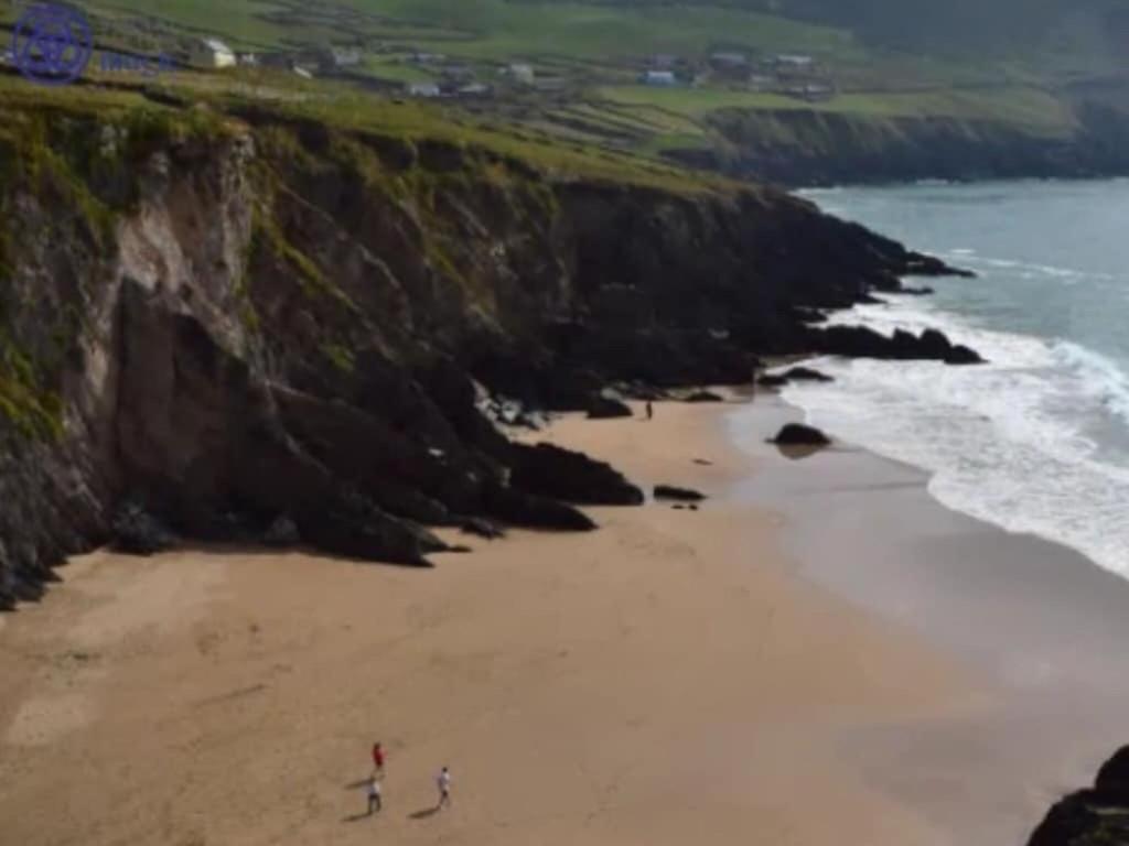Vila Burnham View Dingle Exteriér fotografie